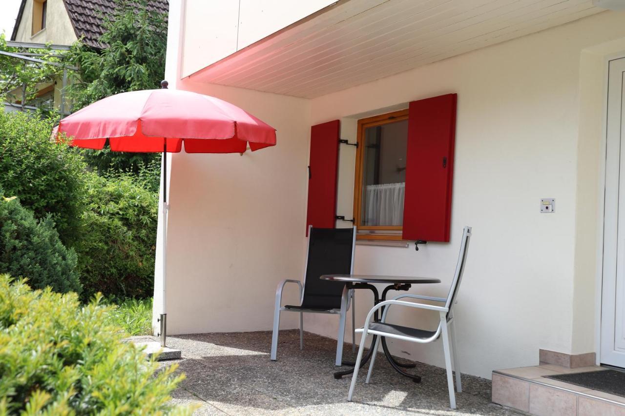 Ferienwohnung #4 mit Terrasse in zentraler dennoch ruhiger Lage - Stadtbus vor der Tür! Lindau  Exterior foto